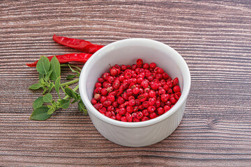 Red pepper seeds in the bowl