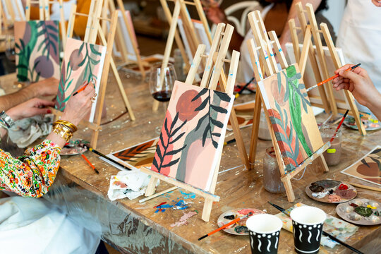 relaxing wine and painting workshop session