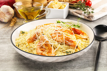 Italian pasta Orzo with prawn