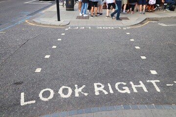 Look right pedestrian sign in London