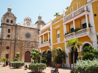 Fototapeta premium Church and a colonial building in the city of Cartagena, Colombia