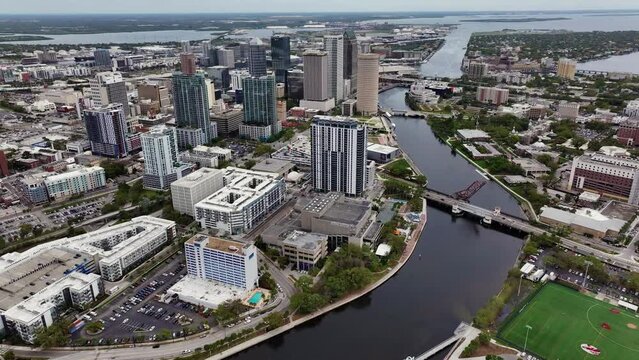 Drone shot of the skyline of Tampa Bay, Florida, with various skyscrapers.