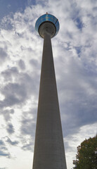Obraz premium Düsseldorf, Rheinturm