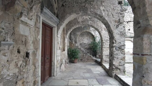 Mystras or Mistras, also known in the Chronicle of the Morea as Myzethras or Myzithras, is a fortified town and a former municipality in Laconia, Peloponnese, Greece. Ruines Bizantine 