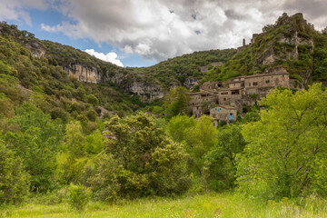 Fototapeta premium Le village de Rochecolombe en Ardèche