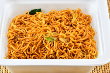 カップ焼きそば