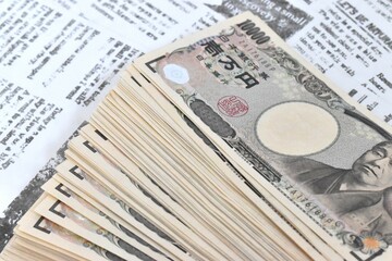日本円