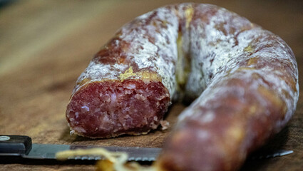 Rustic Blumenau salami, aged smoked and with probiotic mold on the surface