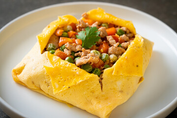 egg wrap or stuffed egg with minced pork and vegetable