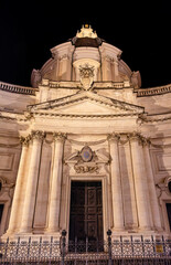 Obraz premium Rome, Italy - April 09, 2024: Views of details of Navona Square in Rome, with tourists walking around the city in Rome, Italy
