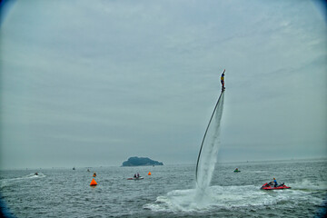 ル 	【神奈川】横須賀　うみかぜカーニバルのフライボード