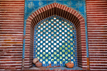 Beautiful oriental window in Shah Jahan Mosque in Thatta, Pakistan. 