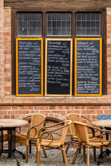 Speisekarte auf Schiefertafeln, Restaurant in Stralsund, Mecklenburg-Vorpommern, Deutschland