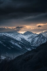 Obraz premium Majestic Mountain Landscape at Dawn
