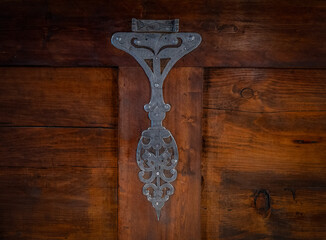 door hinge of the old chest