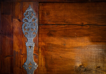 door hinge of the old chest