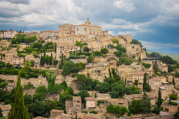 Obraz premium A view of a medieval place in France. There is Gordes city, travels in Provence.
