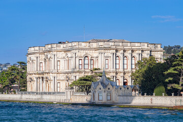 Fototapeta premium The magnificent view of the historical Beylerbeyi Palace in the Bosphorus.