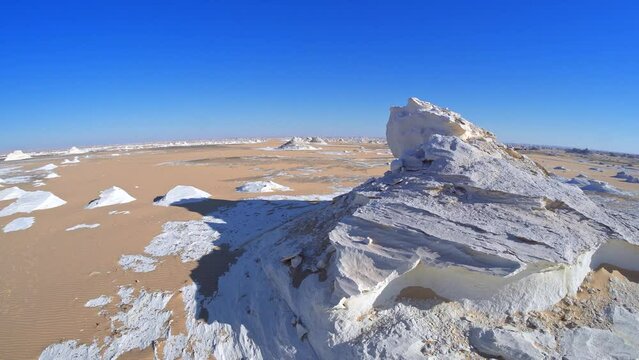 White Desert National Park, Chalk figures, Libyan Desert, Egypt