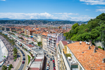 Obraz premium A great view to Nice and its beach from above