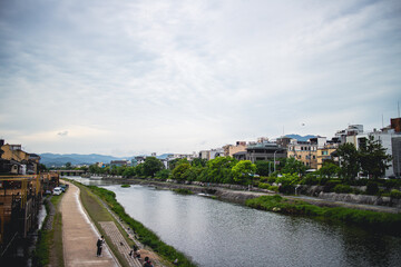 Kamogawa River in Kyoto, Japan 日本の京都の鴨川