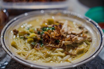 A bowl of very luxurious soto