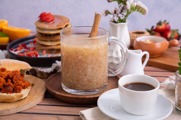 Quinua quinoa porridge hot beverage andes traditional drink super food