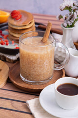 Quinua quinoa porridge hot beverage andes traditional drink super food