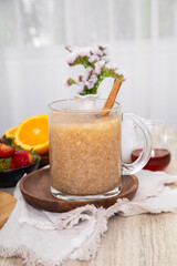 Quinua quinoa porridge hot beverage andes traditional drink super food