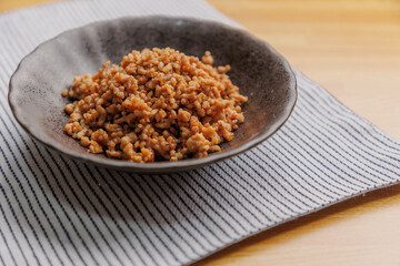 挽肉の甘辛炒め