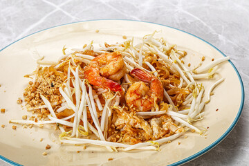 Pad thai - noodle with shrimps