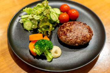 おいしく焼いたハンバーグ