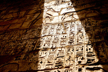 Incredibly well-preserved ancient Egyptian murals