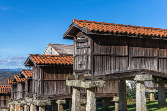 Conjunto de h&oacute;rreos, A Merca, Orense, Galicia, Espa&ntilde;a