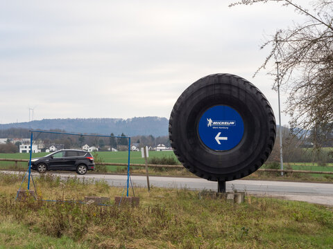 Michelin display tire coming from Bexbach to Homburg, showing the direction to the factory in Homburg, Saarland