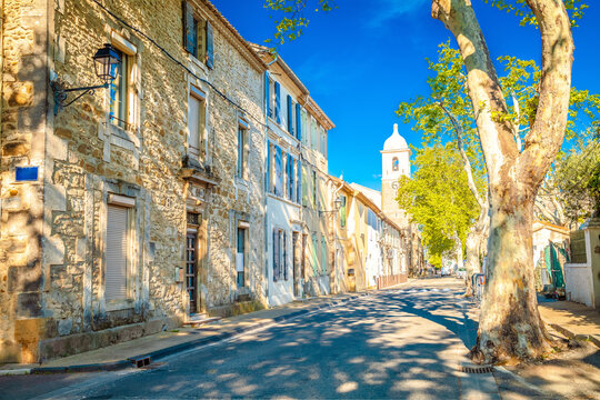Fototapeta Town of Mouries street view