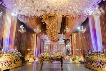Beautiful romantic elegant wedding decor f