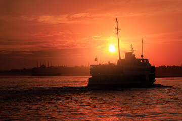 Obraz premium Evening sea view and ships, Seascape overlooking the coast of Turkey