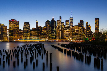 New York Skyline &ndash; Manhattan bei Sonnenuntergang von Brooklyn aus fotografiert