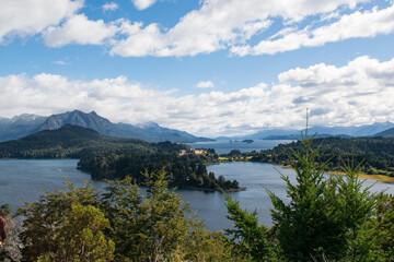 Naklejka premium lake and mountains, lake and mountains Patagonia, Patagonia Argentina, Argentina