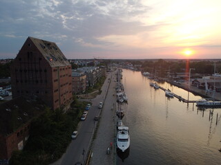 Sonnenuntergang &uuml;ber Greifswalder Ryck