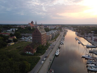 Sonnenuntergang &uuml;ber Greifswalder Ryck