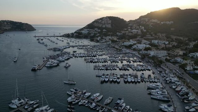 Aerial video over Avinguda de Gabriel Roca i Garc&iacute;as, Palma de Mallorca island, Spain