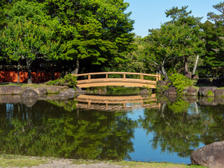 【奈良公園】三社託宣池と橋の風景