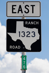 road ranch sign 