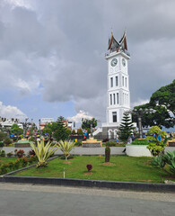 THE WEATHER WAS CLOUDY IN THE BIG CLOCK TOWER GARDEN (JAM GADANG BUKITTINGGI)