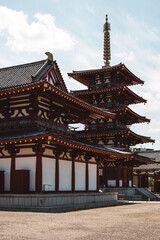 Fototapeta premium Scenic view of the Shitenno-ji Buddhist temple in Osaka, Japan.