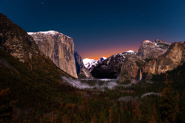 Scenic view of Christmas Morning Sunrise in Yosemite