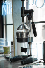  manual mechanical juicer vertical shot . Juice press for making freshly pressed pomergranate and...
