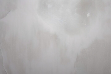 Obraz premium 흑인과 백인의 그런 지 배경입니다. 균열, 칩, 점의 추상 그림 질감. 오래된 낡은 표면의 더러운 단색 패턴입니다.